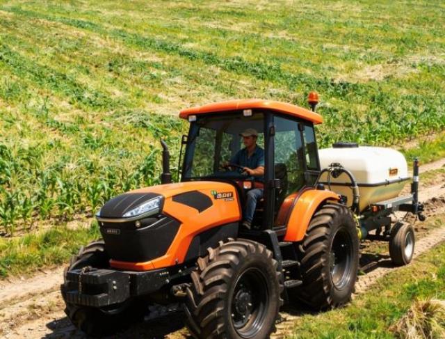 Trator Budny 7540SL em 